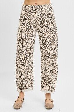 PGC-21146 | Risen Slouchy Cropped Barrel Jeans | Leopard Print | Various Sizes
